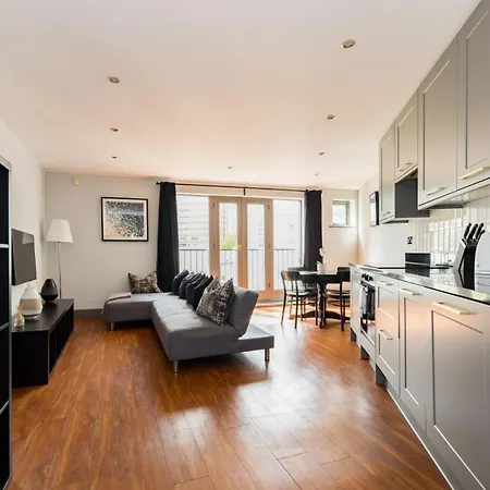 Sunshine In My Mood - 2 Bedroom Flat In Battersea